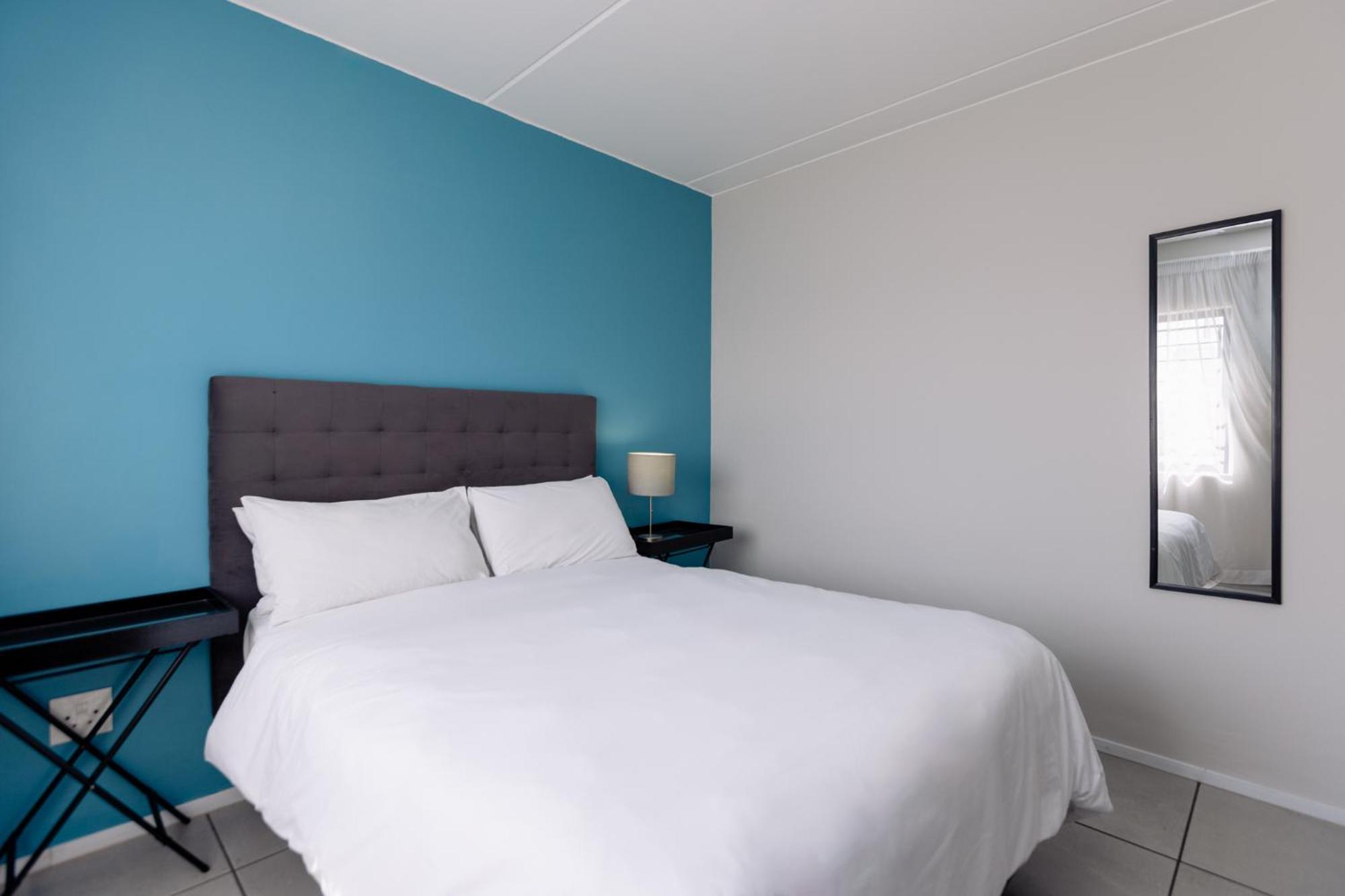 Mint Express Sandton View โจฮันเนสเบิร์ก ภายนอก รูปภาพ