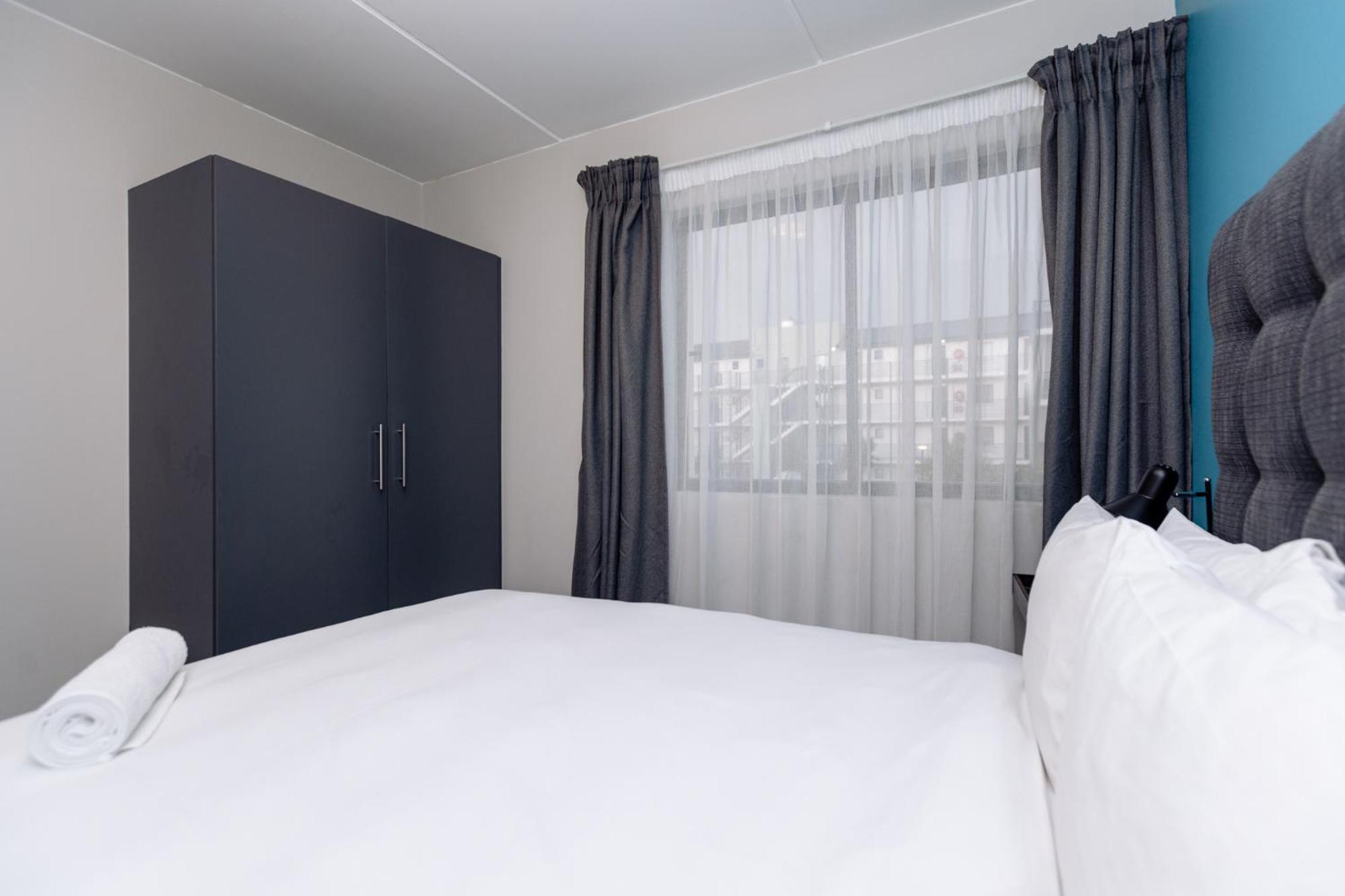 Mint Express Sandton View โจฮันเนสเบิร์ก ภายนอก รูปภาพ