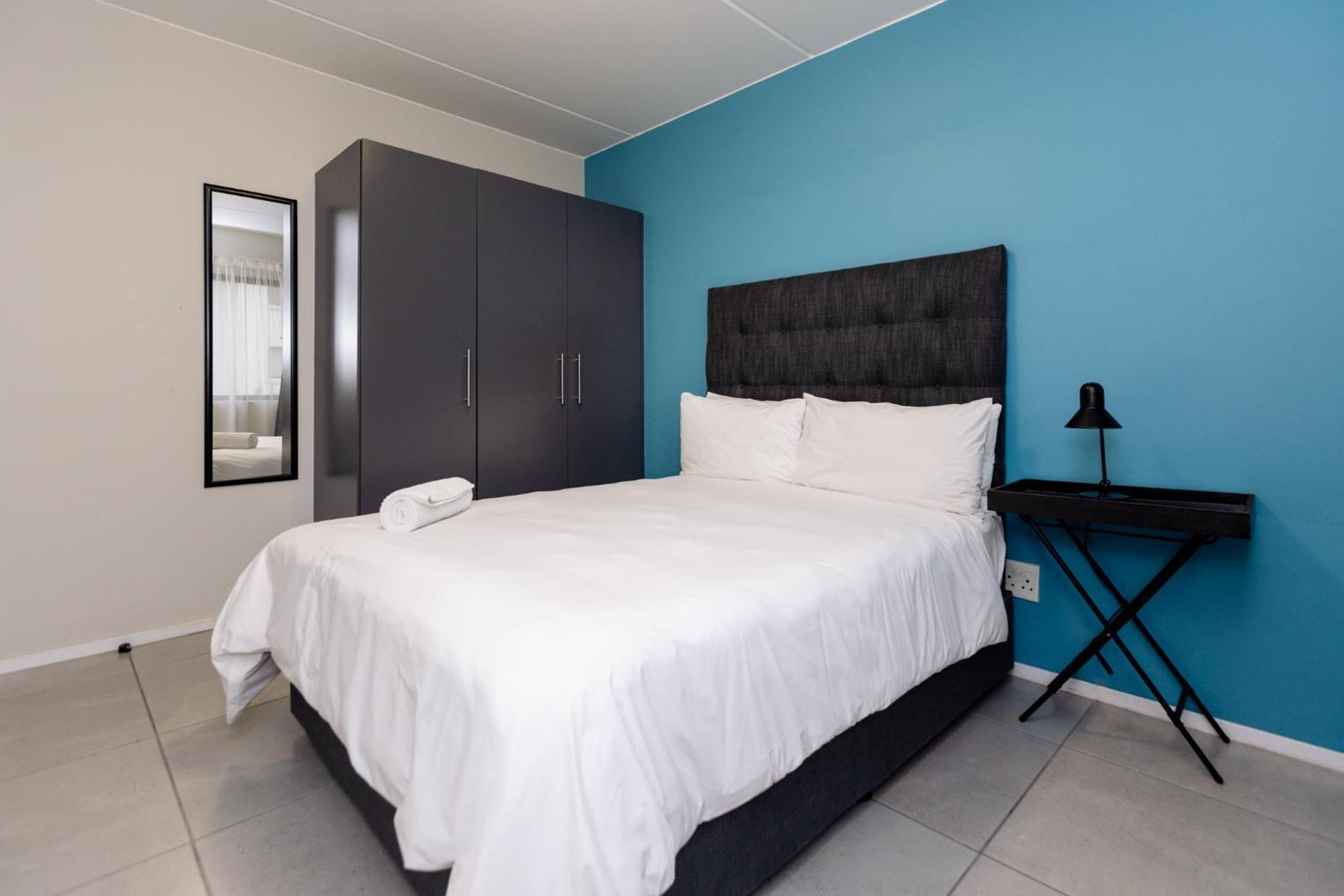 Mint Express Sandton View โจฮันเนสเบิร์ก ภายนอก รูปภาพ