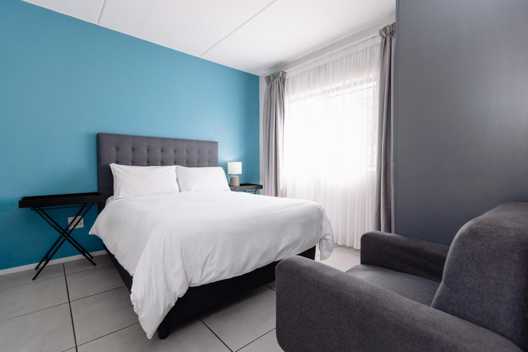 Mint Express Sandton View โจฮันเนสเบิร์ก ภายนอก รูปภาพ